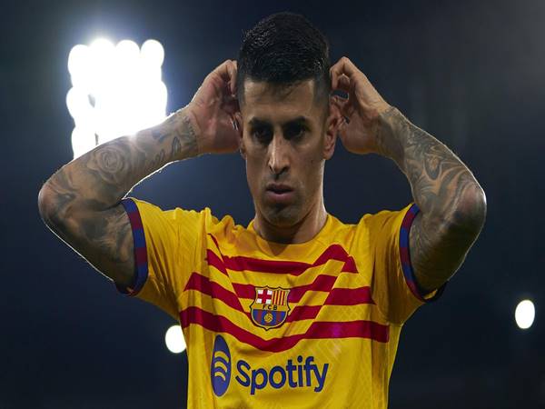 Chuyển nhượng Barca 11/8: Barcelona mượn tiếp Cancelo