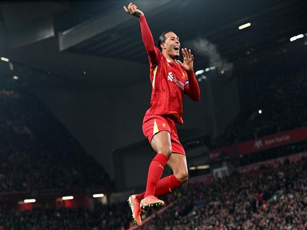 Cuộc đua giành Virgil Van Dijk nóng lên