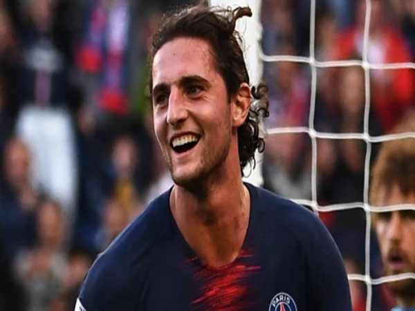 Tiền vệ Adrien Rabiot