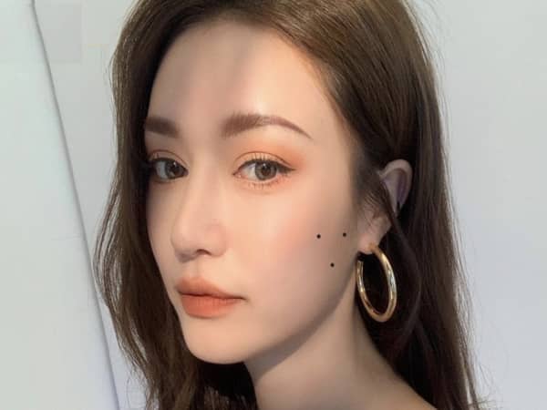 Ý nghĩa chung của nốt ruồi hình tam giác trên mặt