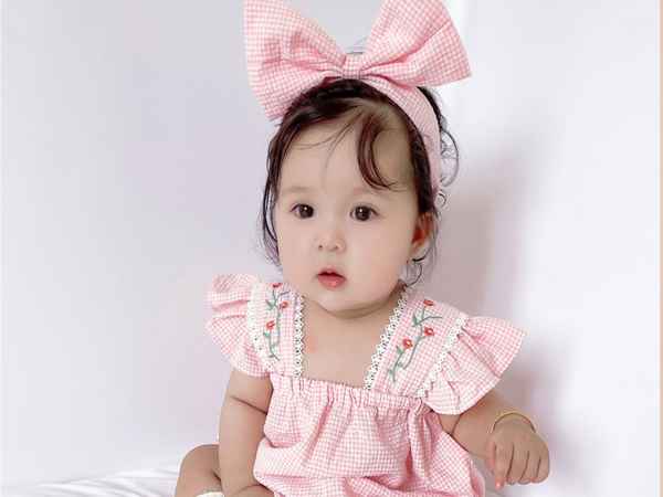 Giải mã chi tiết ý nghĩa từng thành tố trong tên Linh Chi